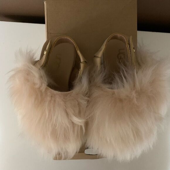 NEW UGG Kids Holly Furry Sandal - Picture 6 of 7